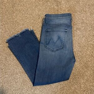 MOTHER Ankle Cropped Blue Jeans